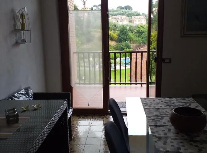 Apartman La Casa Del Pittore Anna House