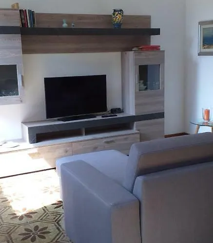La Casa Del Pittore Anna House Διαμέρισμα