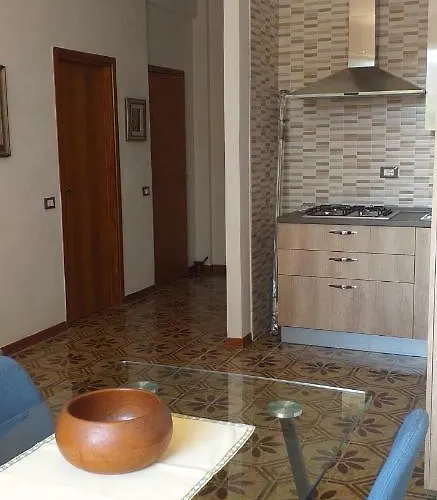 La Casa Del Pittore Anna House Apartman *