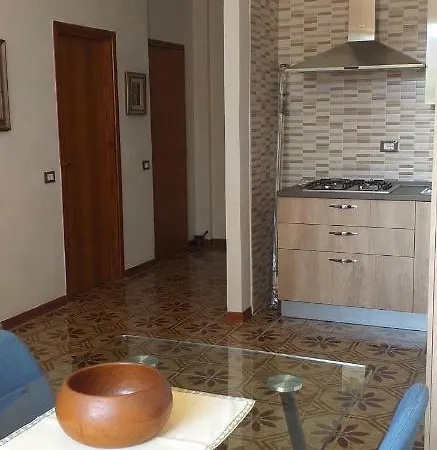 La Casa Del Pittore Anna House Apartment *
